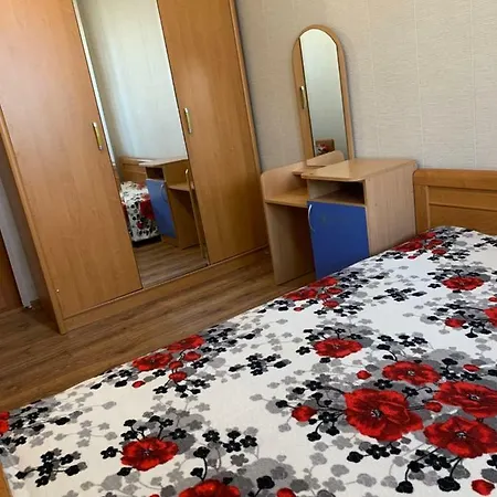 Dacha Apartment *